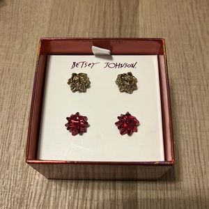 🆕 Betsy Johnson Gift Bow Earrings